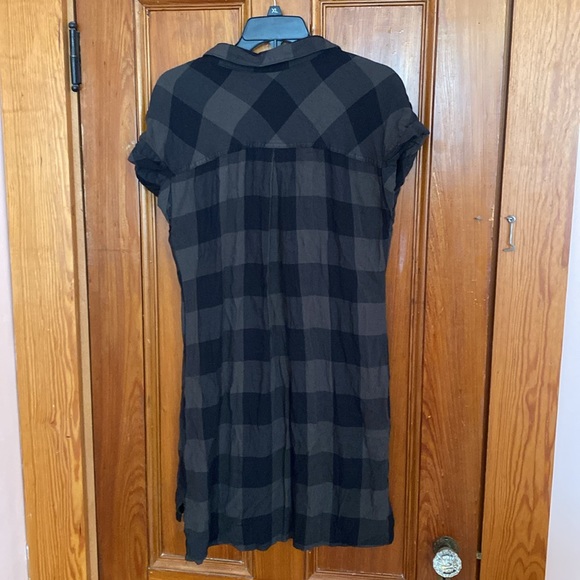 Green and black plaid shirt dress - Picture 4 of 4